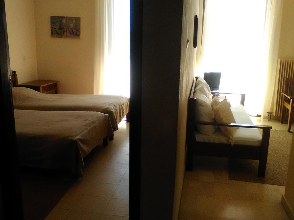 Aparthotel Iliahtides Amarynthos Dış mekan fotoğraf